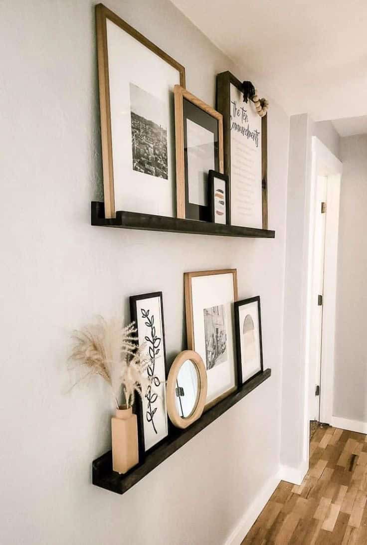 DIY PICTURE LEDGE