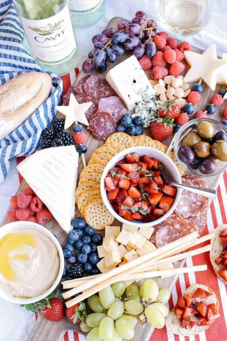 4TH OF JULY CHARCUTERIE BOARD