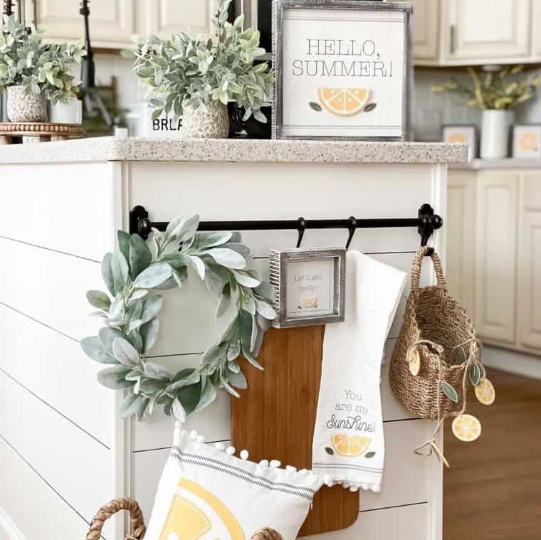 Kitchen Island Rack Decor