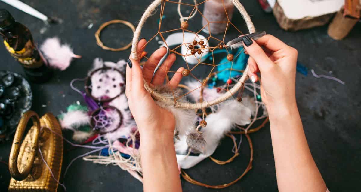 DIY Dream Catcher Craft