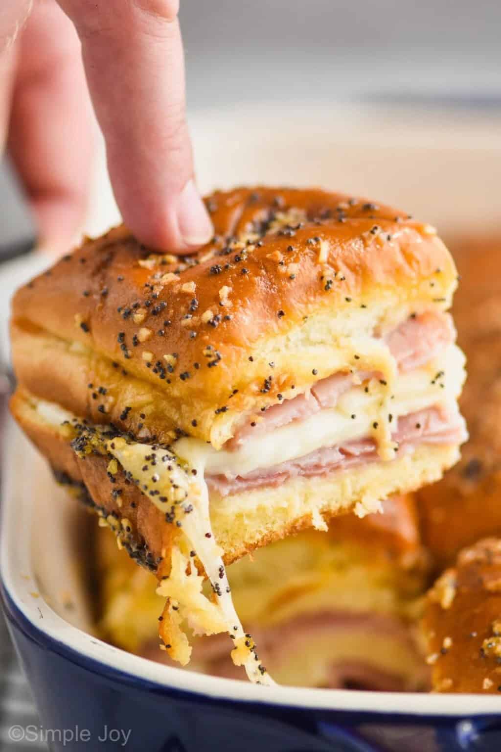 HAM AND CHEESE SLIDERS