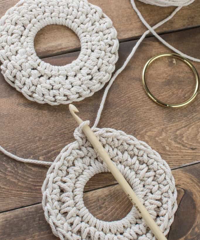 DIY Crochet Coaster Pattern