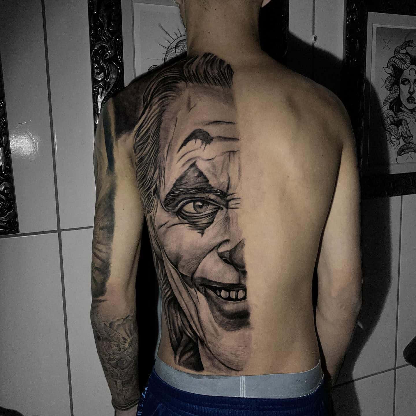 15] Joker Half Face Behind the Shoulder Tattoos