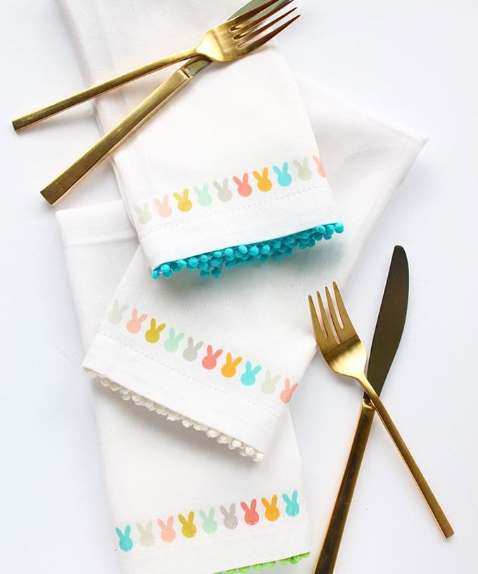 Easter Bunny Napkins with Trim