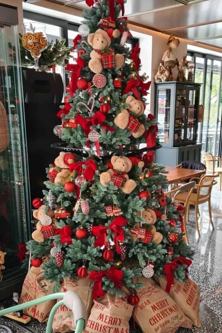 Teddy Bear Christmas Tree