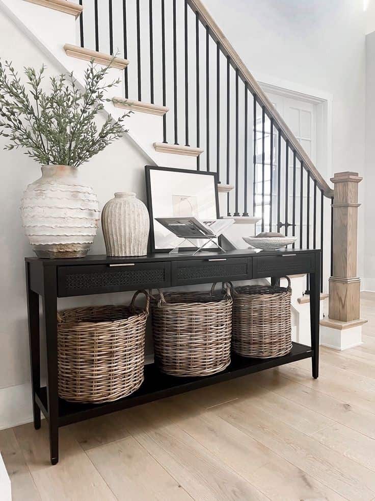 ENTRYWAY TABLE WITH STORAGE BASKETS