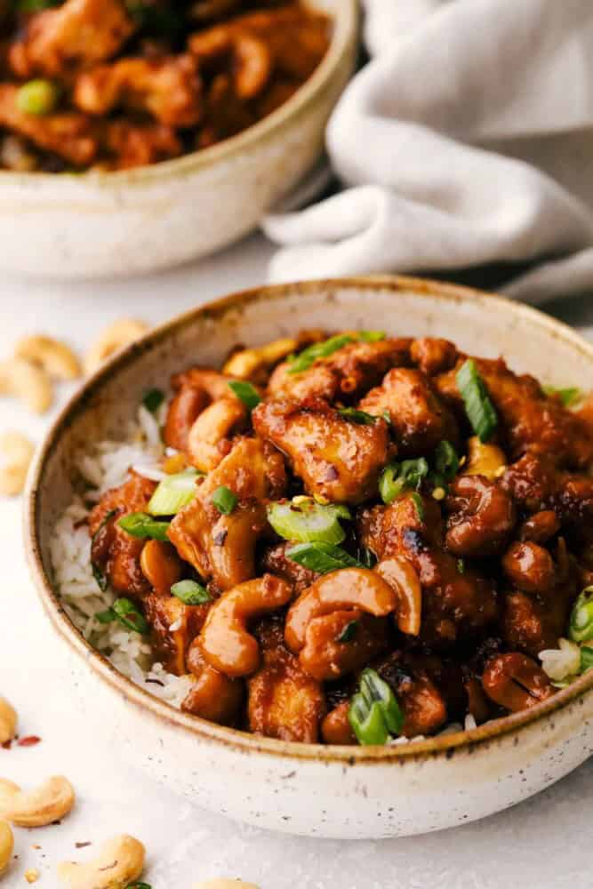 SLOW COOKER CASHEW CHICKEN