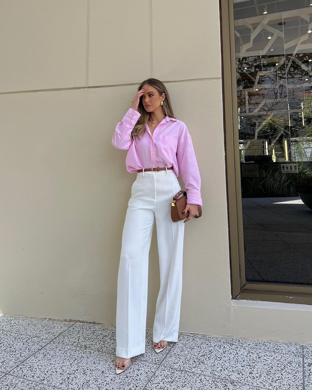 PINK BUTTON DOWN + WHITE PANTS